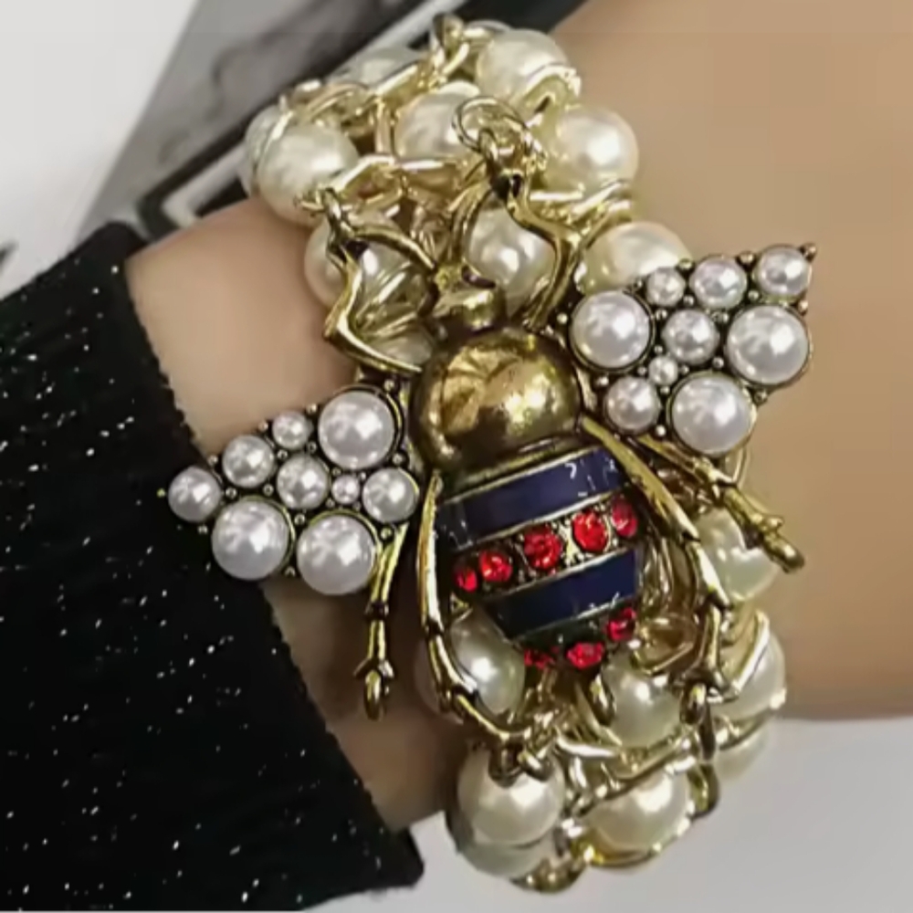 Gold plated and Pearl Bee Bracelet